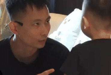 Bí mật của Rhymastic: Cách giải quyết khóc nấc của con trai khiến người xem sững người