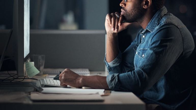 Employers Delve into Shorter Workweeks to Combat Burnout Concerns