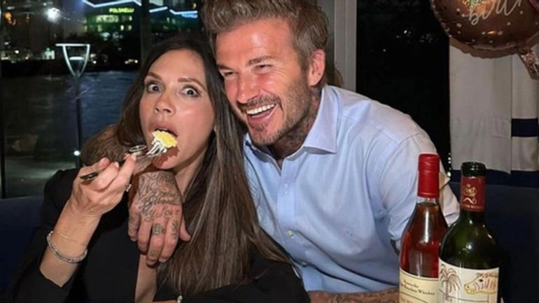 Những Khoảnh Khắc Đặc Biệt: Sinh Nhật Victoria Beckham Tuổi 50