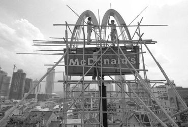 Challenges Faced by Global Brands in China's Evolving Market