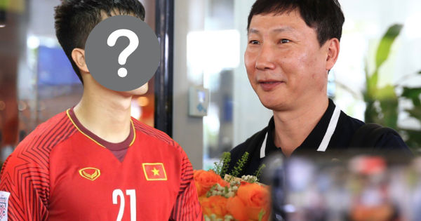 Chuyện đằng sau sự trở lại rực rỡ của trung vệ nổi tiếng Đình Trọng