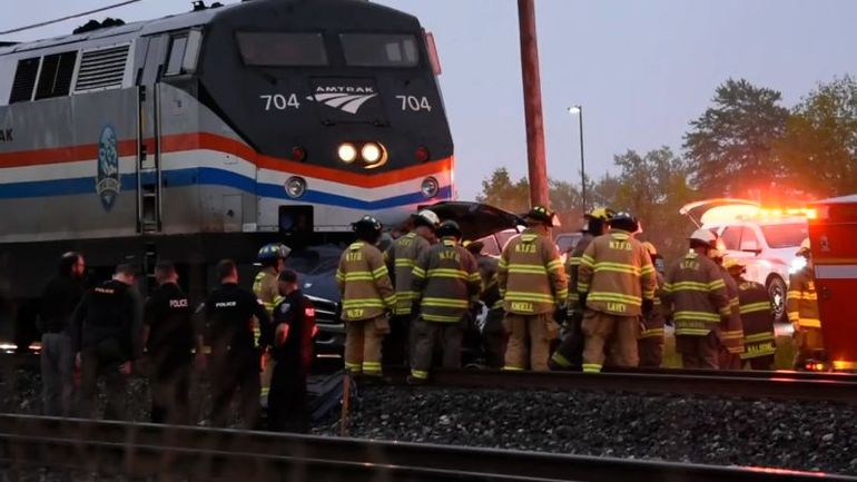 Fatal Collision Between Amtrak Train and Pickup Truck Claims 3 Lives in Western New York