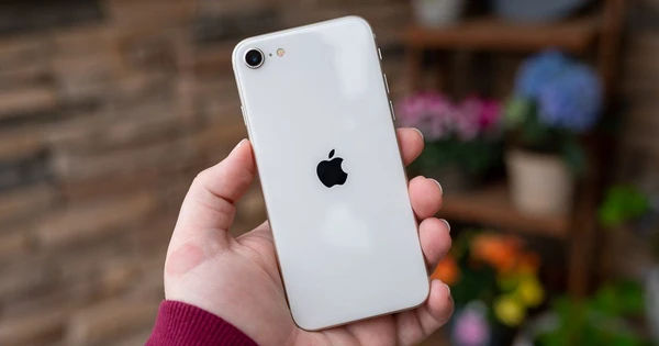 iPhone SE: Sự thay đổi không ngờ đến từ Apple