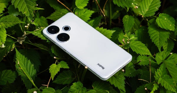 Thế Giới Di Động: Cuộc Đua Màu Sắc Của Smartphone Xiaomi Redmi Turbo 3