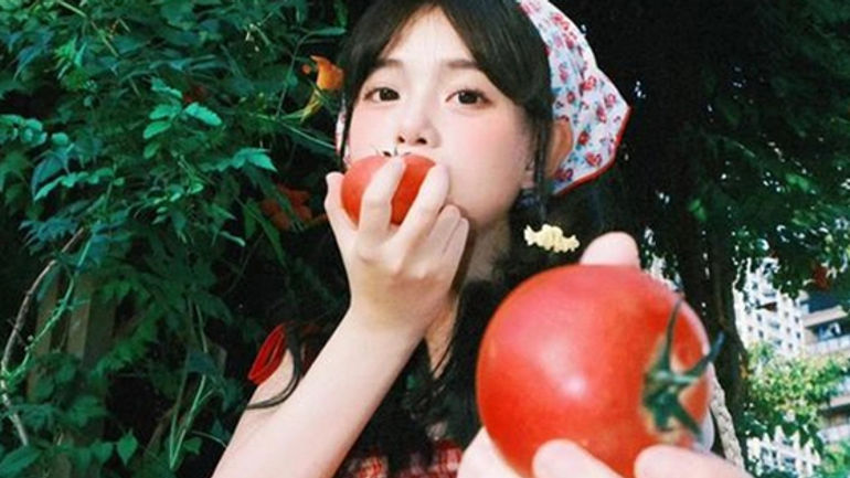 Thực Phẩm Màu Đỏ Tăng Cường Sức Khỏe Tim Mạch và Miễn Dịch trong Mùa Hè