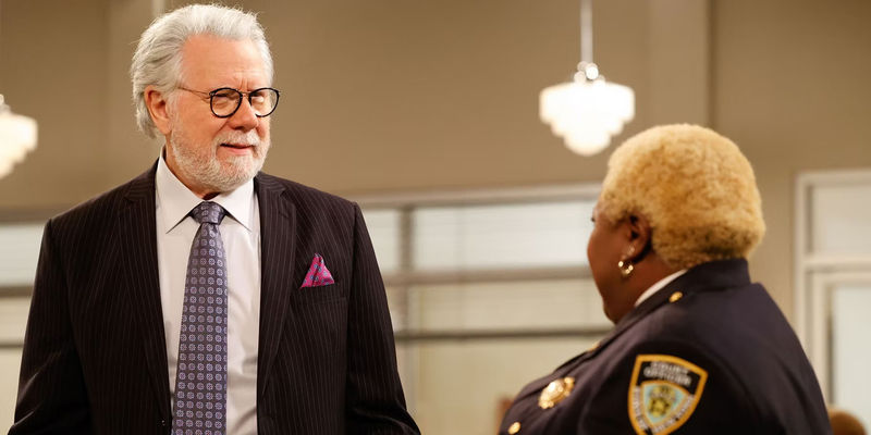 Dan talks to Gurgs in court in Night Court