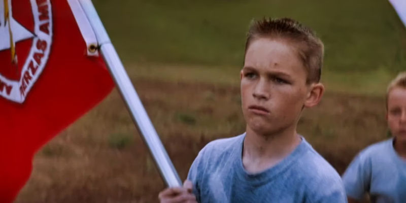 Wyatt Russell as Todd aged 12 in 1998's Soldier