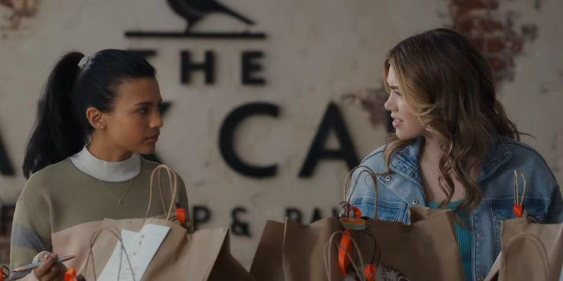 Erin (Alisha Newton) and Jackie (Nikki Rodriguez) talking at the Lark in My Life with the Walter Boys