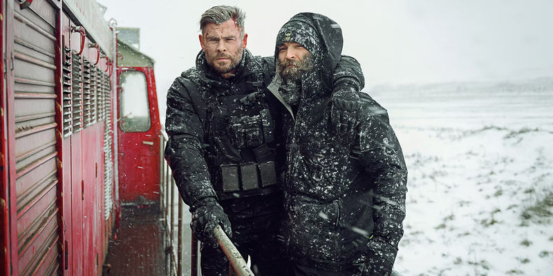 Chris Hemsworth and Sam Hargrave on Extraction 2 set