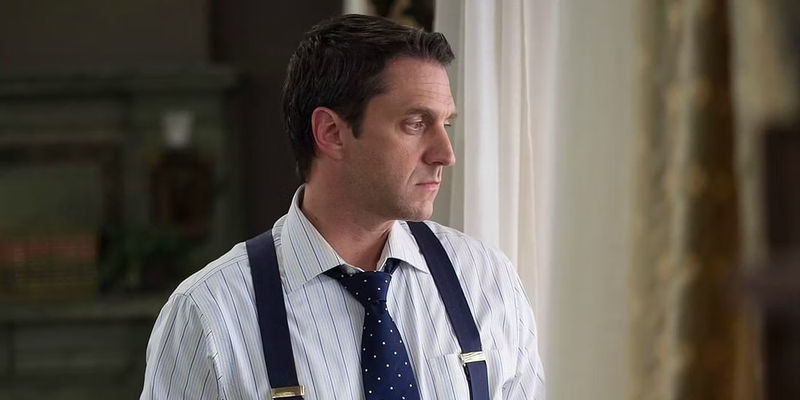 Rafael Barba looking out a window in Law and Order SVU