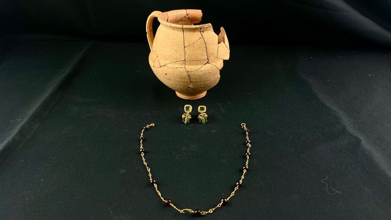 Unearthing a Treasure Trove: Ancient Skeletons Interred with Shoes and Jewels Found Amid Construction