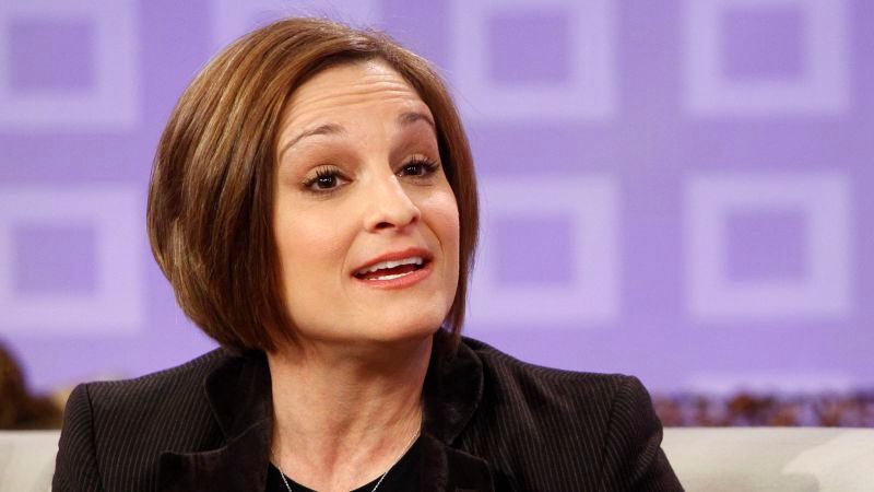 Surviving against the odds: Mary Lou Retton's near brush with life support