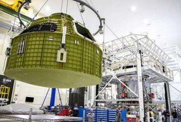 NASA Pushes Back Astronaut Moon Landing to 2026