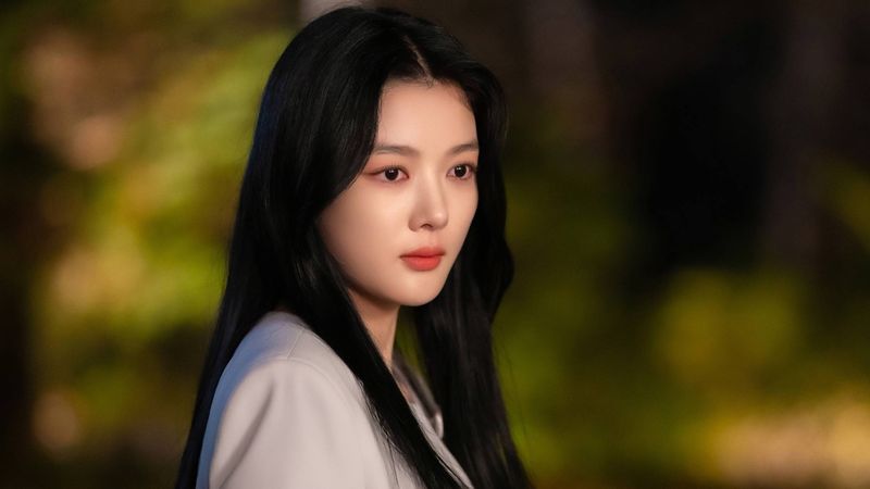 The Tragic Truth Behind Do-hee's Parents' Death in My Demon