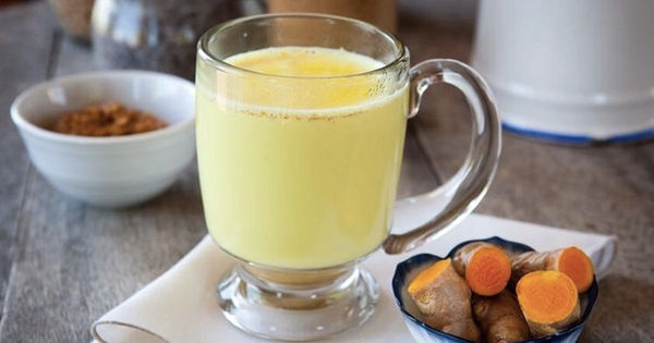 3 Loại Nước Cần Uống Để Giảm Đầy Bụng