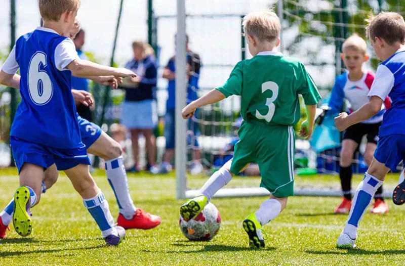 Ultimate Guide: Unleash the Fun with the Top 16 Outdoor Games for Kids!