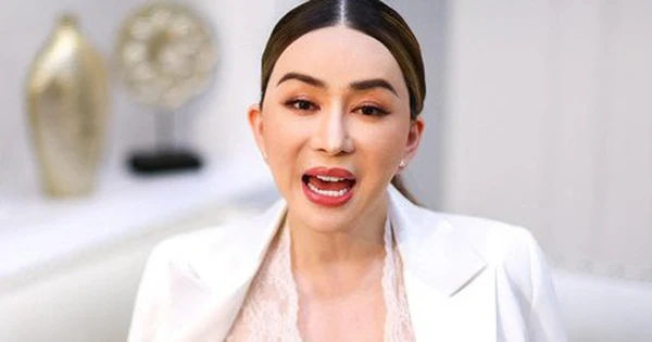 Bản tổ chức Hoa hậu Hoàn vũ gây sóng gió vì thiếu chuyên nghiệp