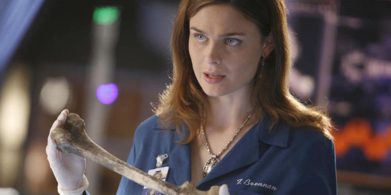 Bones Star Emily Deschanel Reveals Shocking Behind-the-Scenes Secrets