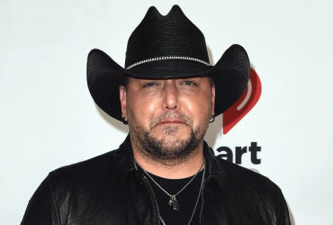 Jason Aldean Shuts Down Misconceptions Surrounding Controversial 'Try That in a Small Town' Lyric