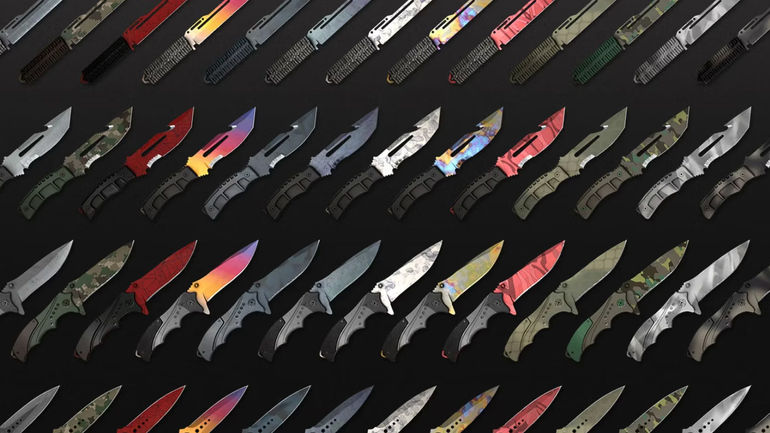 Unbelievable Streamer's Extravagant Spending to Unlock Rare Counter-Strike Knife: Trinity!