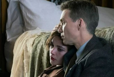 Cảnh nóng gây tranh cãi: Đặc điểm chú ý hấp dẫn