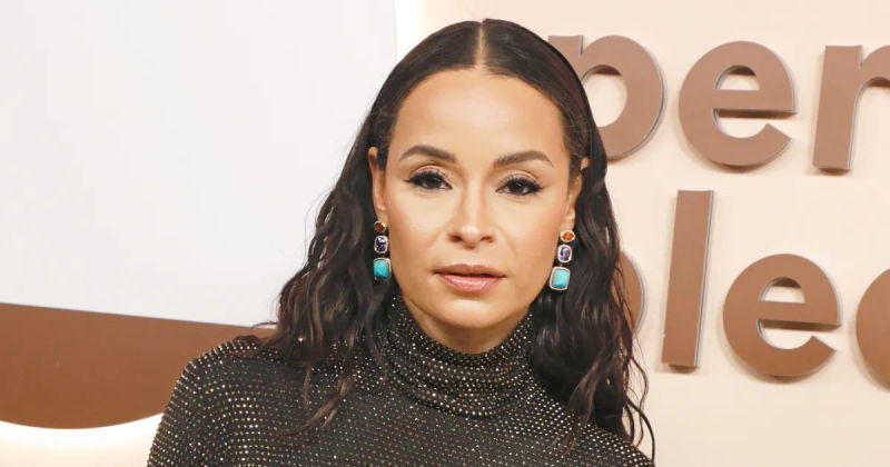 RHONY's Sai De Silva Astonishes with Flawlessly Defined Lips While Cruising: An Unbelievable Feat!