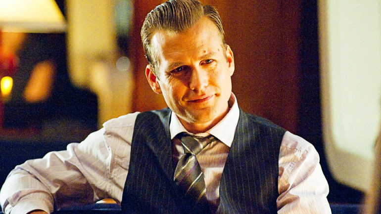 Unveiling the Mind-Blowing Secrets Behind Netflix's Suits Episode - Exclusive Insights from the Producer!