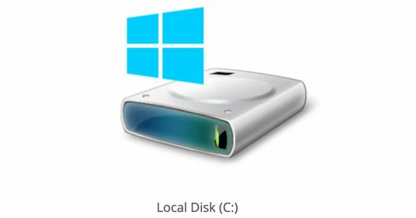 Tại sao ổ đĩa mặc định trên Windows được gọi là C và không phải A hoặc B?