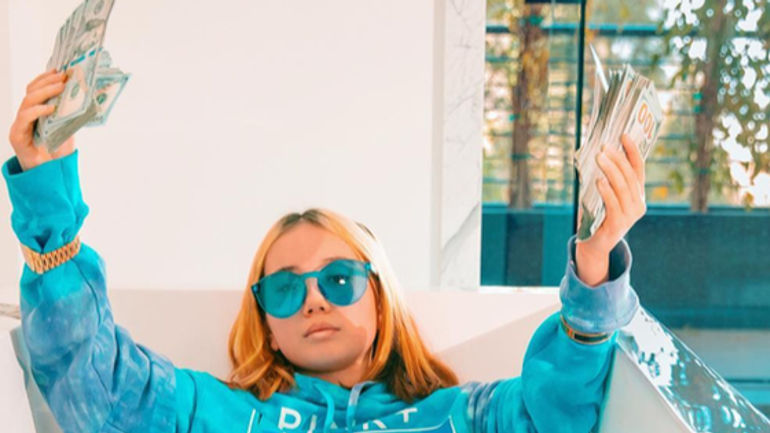 Xôn xao với nữ rapper bí ẩn mất tích: Sự thật gây sốc về việc giả chết để phục hồi danh tiếng