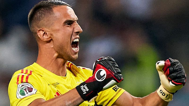 Rising Star Odysseas Vlachodimos Ready to Conquer Premier League with Nottingham Forest