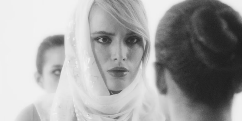 Mind-Bending Nightmarish Teaser Unveiled in 'Divinity' Red Band Trailer by Steven Soderbergh