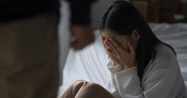 Bác sĩ tìm hiểu 4 nguyên nhân lây nhiễm sùi mào gà ở bé gái 15 tuổi