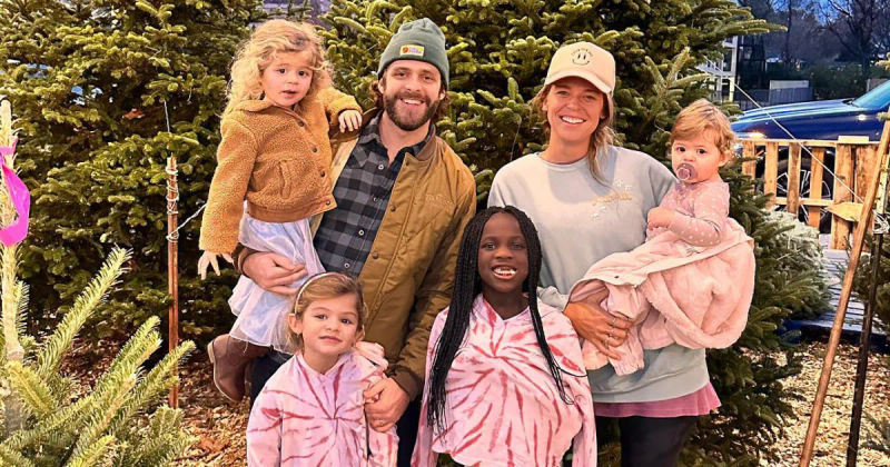 Thomas Rhett and Lauren Akins Discover the Ultimate Trick for Capturing Kids' Joy in Holiday Card Shoot