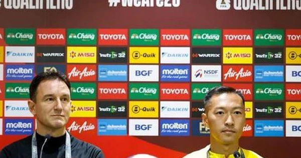 Phóng viên Thái Lan gây phẫn nộ ĐT Trung Quốc với câu hỏi thiếu tế nhị