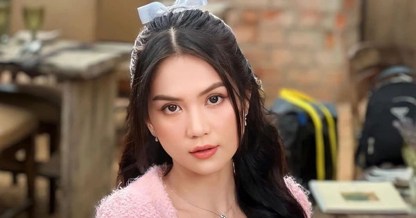 Động thái mới của Ngọc Trinh trên Fanpage làm dậy sóng cộng đồng mạng!