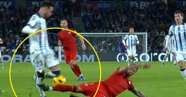 Vượt qua đối thủ, Sergio Ramos thiết lập tiêu chí đỏ vi diệu
