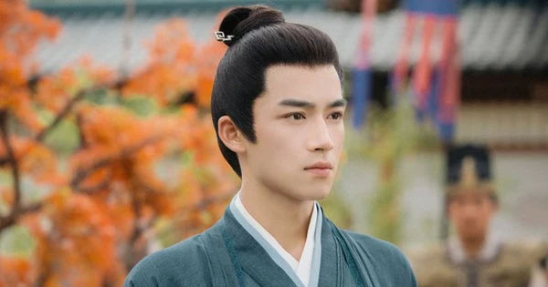 Nam thần cổ trang sinh năm 2002 gợi nhớ triệu con tim của khán giả là ai?