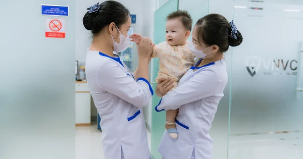 Trải nghiệm tuyệt vời khi tiêm vắc xin tại một địa điểm đặc biệt ở Việt Nam!