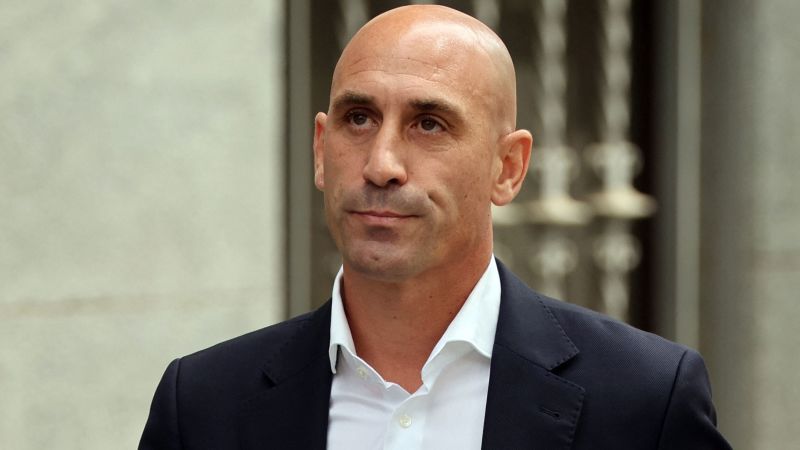 FA Chair raises allegations of inappropriate conduct by Luis Rubiales towards England players during World Cup final