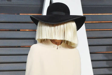 Sia's Candid Confession: Battling Insecurities and Choosing Liposuction Post-Medication Weight Gain