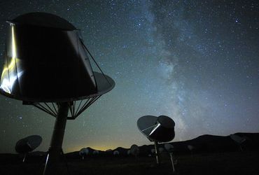 A New Discovery: Unveiling an Unseen Anomaly in Enigmatic Fast Radio Bursts