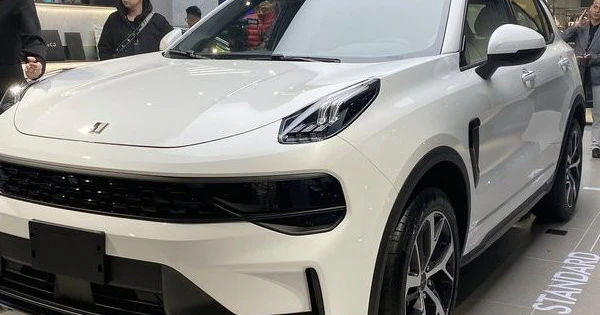 Lynk & Co 01 mới ra mắt tại Việt Nam: Cánh tranh cùng CX-5 nhưng trang bị xa hơn, hy vọng doanh số