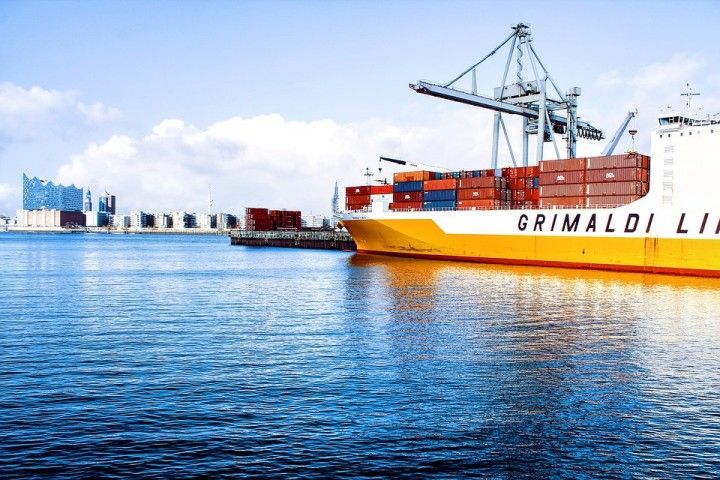 International shipping in Monrovia