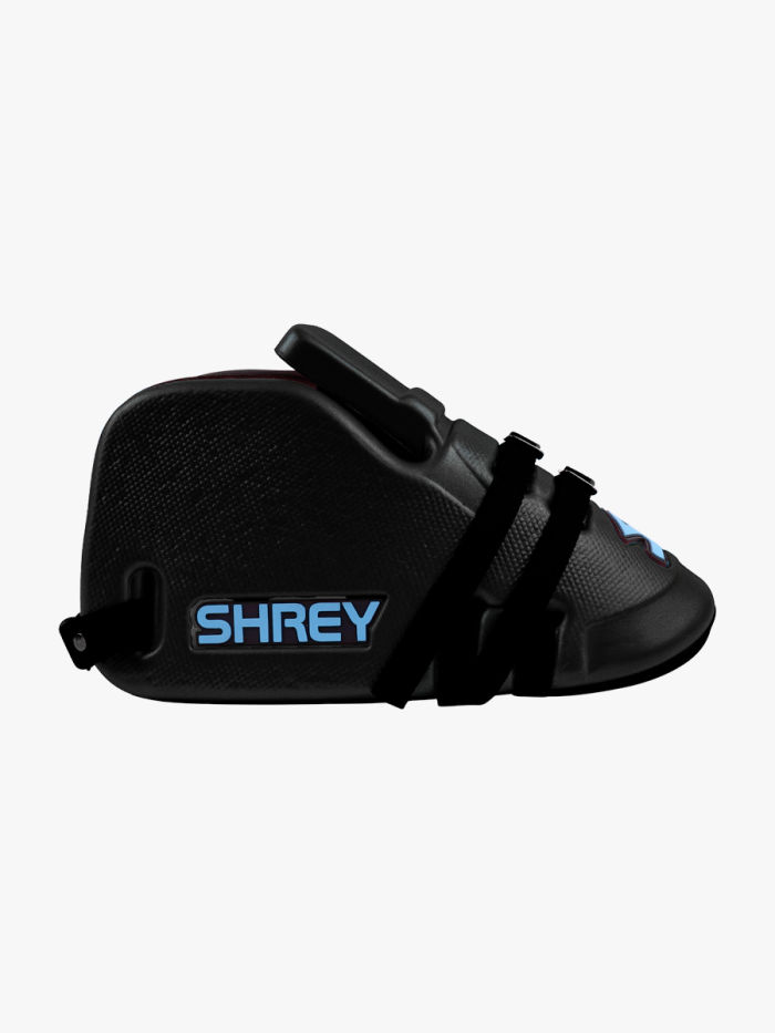 shrey legacy 2 goalkeeper kickers