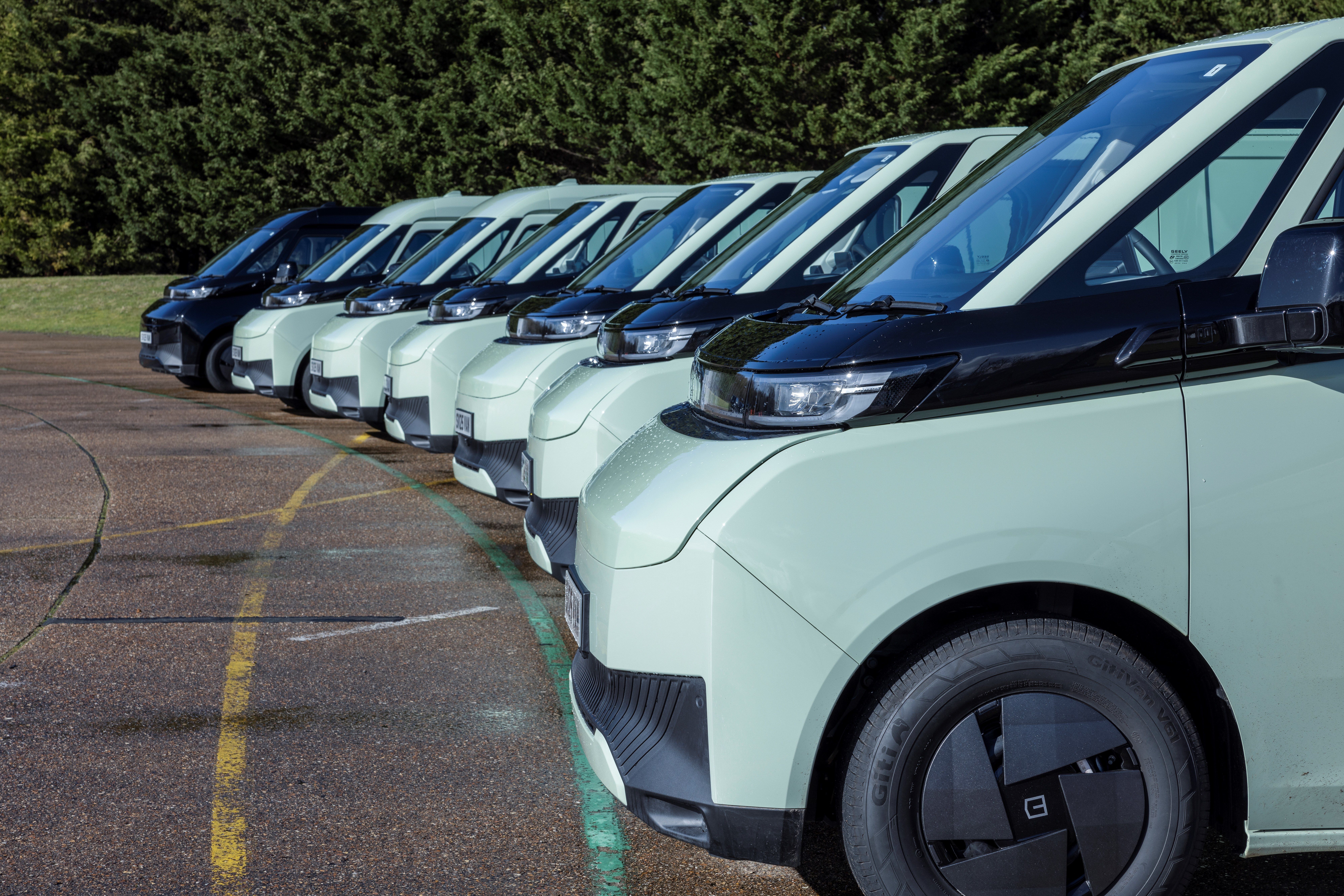 Farizon SuperVan fleet
