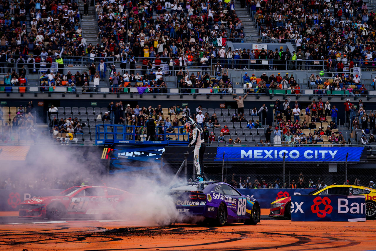 Motorsport Recap: SVG victory in Mexico & Yardley wins in Montreal