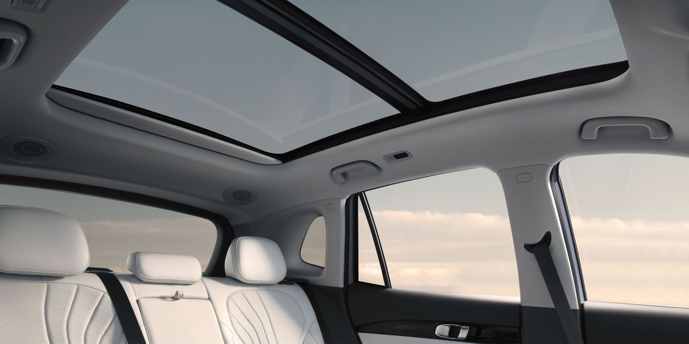 Geely EX5 ergonomic front seats