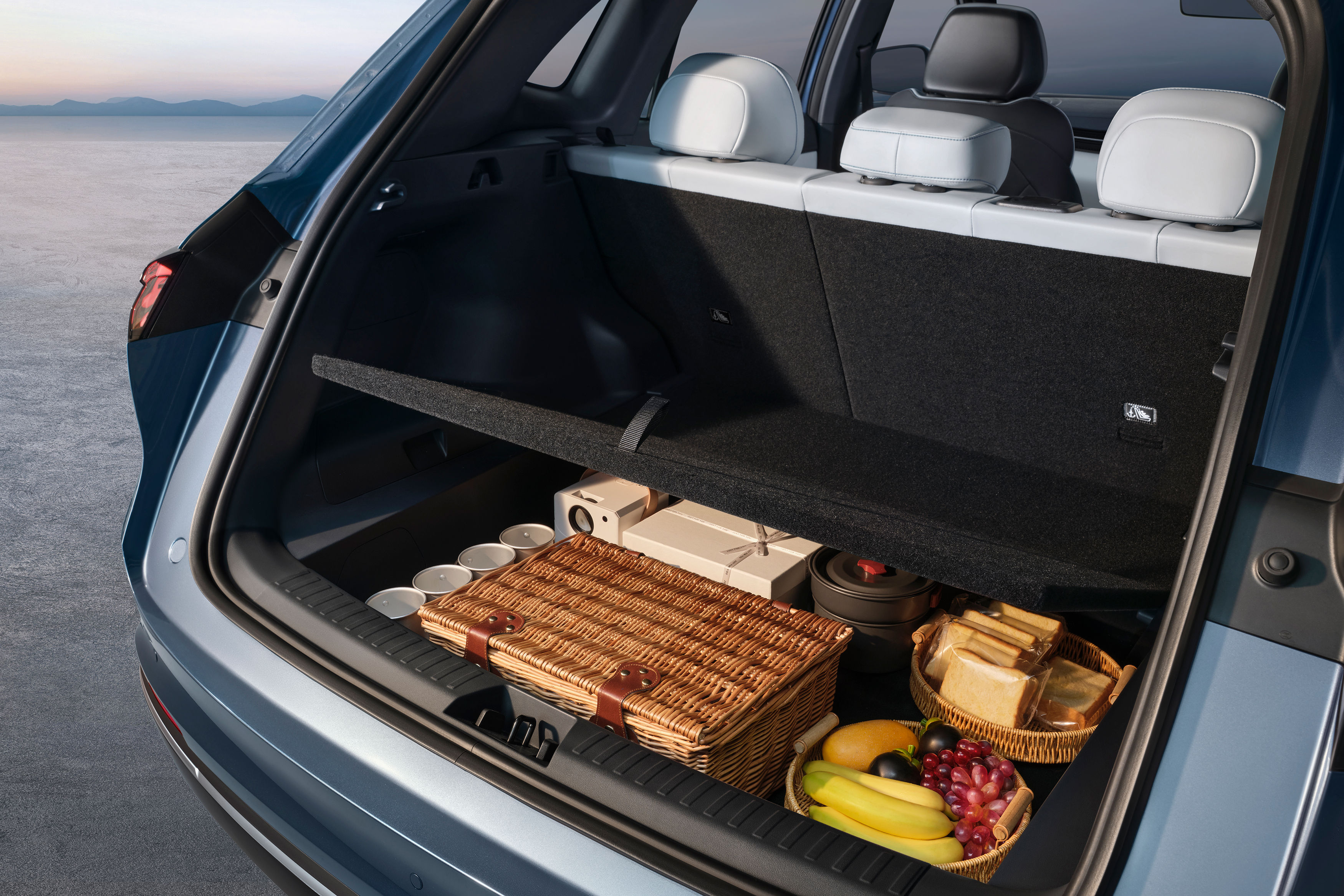 Geely EX5 rear passenger space