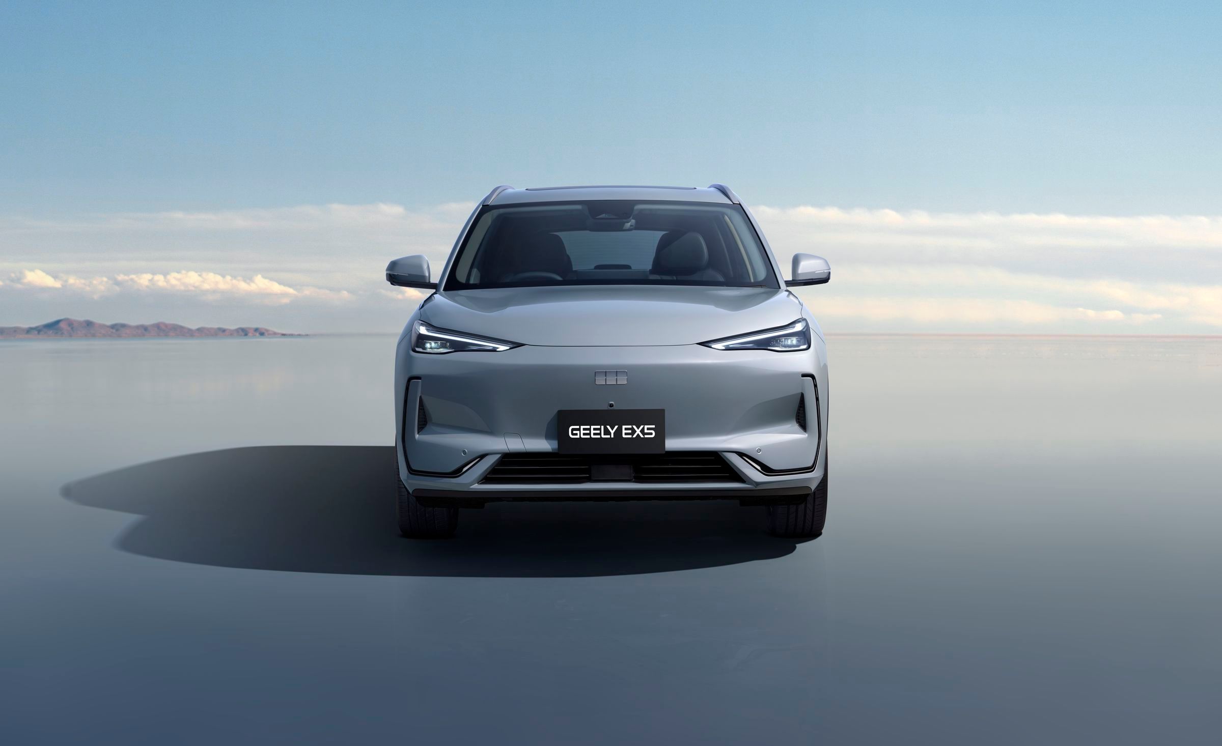 Geely EX5 exterior profile