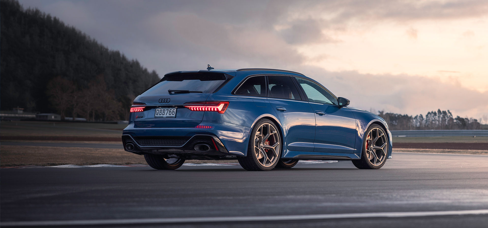 Blue Audi RS 6 Avant beauty shot 